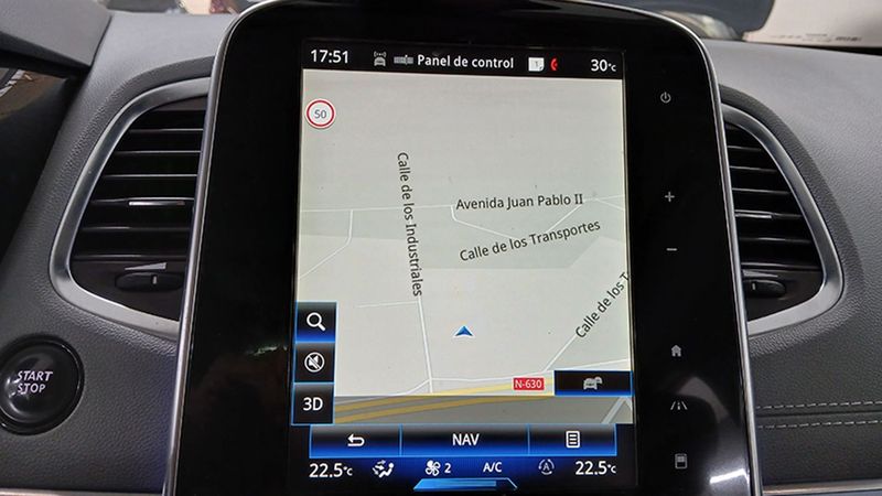 Renault Espace • 2015 • 141,855 km 12