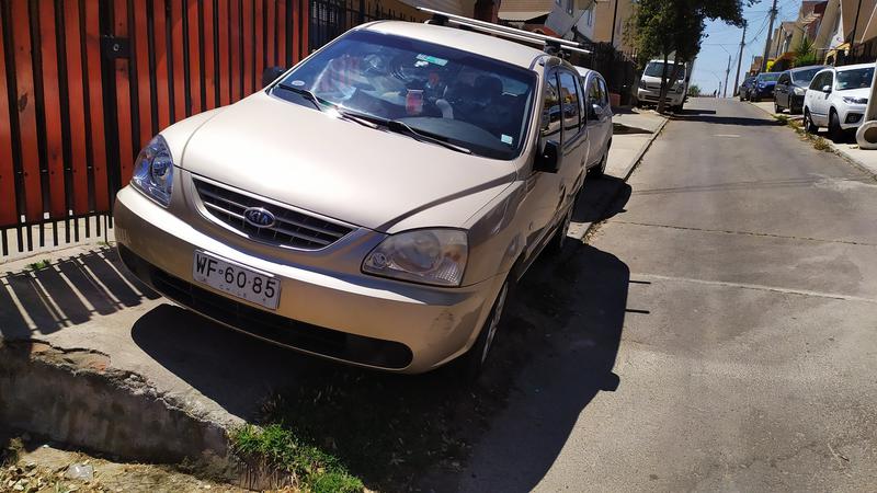 Kia Carens • 2006 • 146,000 km 3