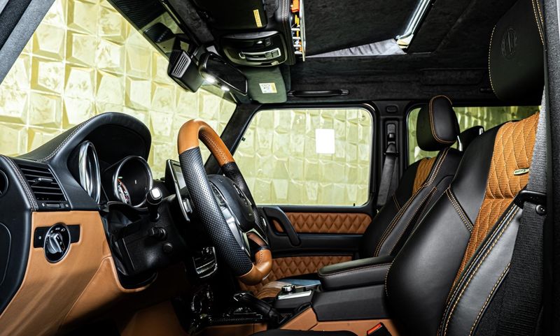 Mercedes-Benz G-Class • 2022 • 200 km 9