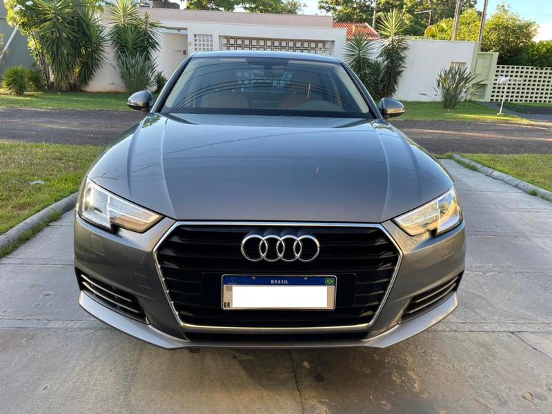 Audi A4 • 2018 • 27,000 km 3