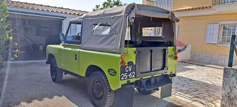 Land Rover LR3 • 1979 • 188,000 km 6