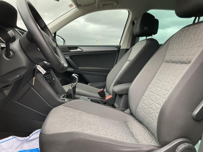 Volkswagen Tiguan • 2021 • 66,381 km 26
