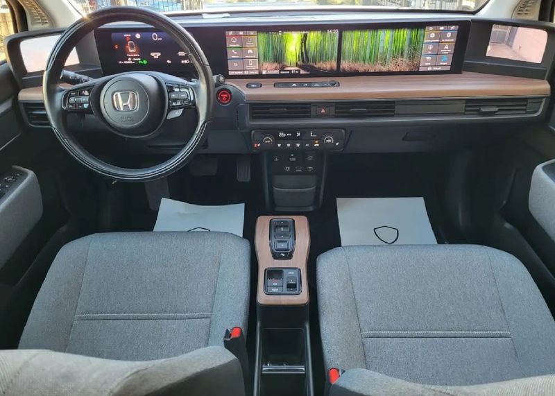 Honda Element • 2020 • 27,000 km 8