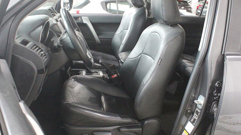 Toyota Land Cruiser • 2015 • 63,500 km 12