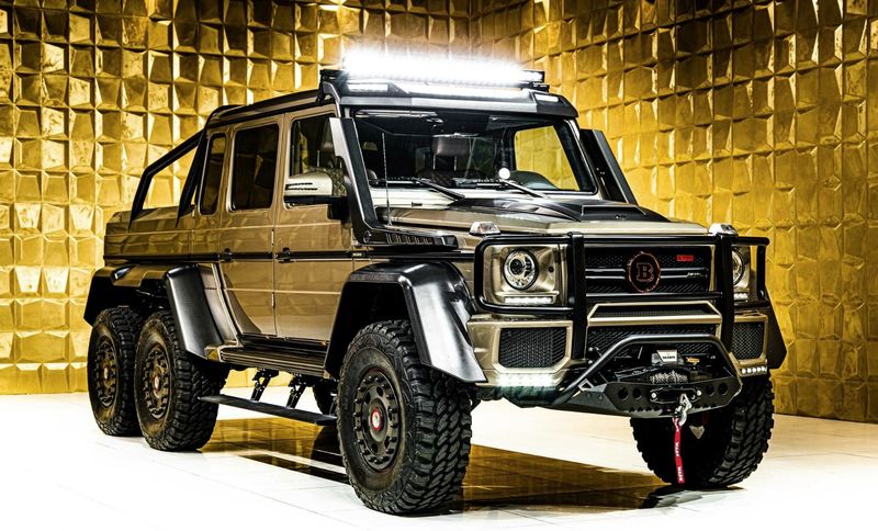Mercedes-Benz G-Class • 2022 • 200 km 2