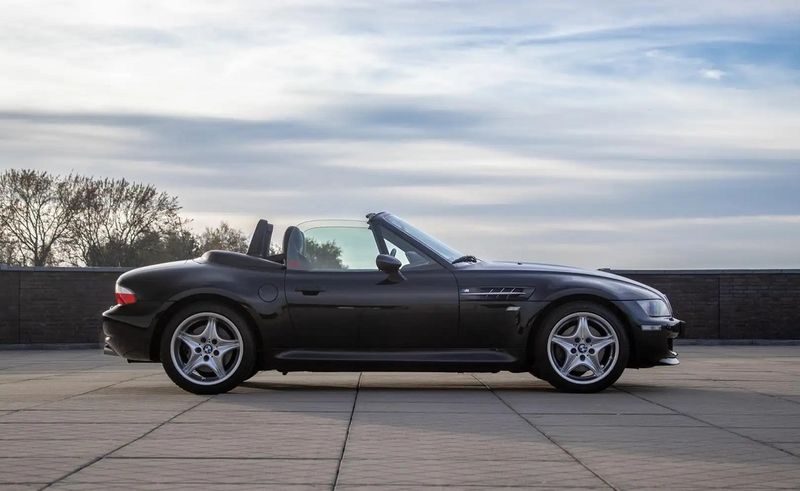 BMW Z3 • 1999 • 118,000 km 9