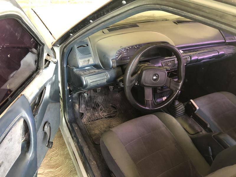 Chevrolet Cavalier • 1991 • 210,400 km 3