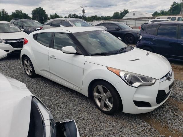 Hyundai Veloster • 2013 • 10,000 mi 1