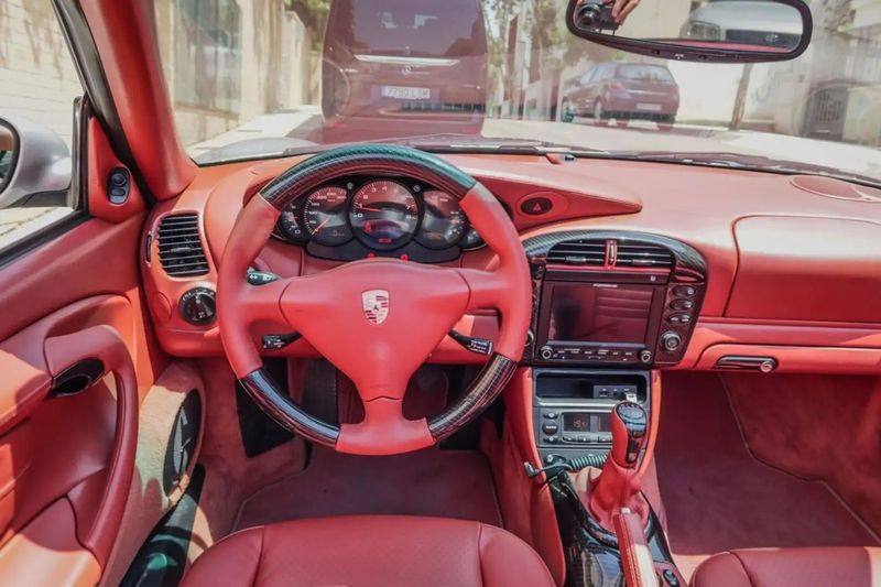 Porsche 911 Carrera Cabrio • 2002 • 167,500 km 6