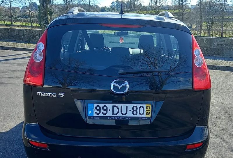 Mazda 5 • 2007 • 279,000 km 1