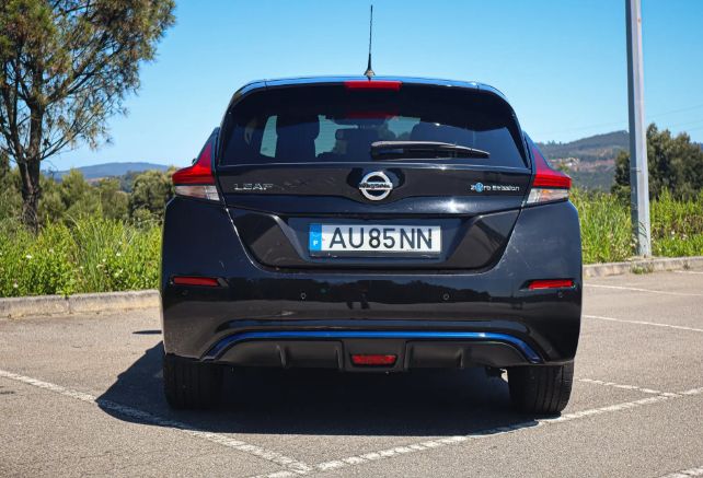 Nissan Leaf • 2019 • 15,000 km 2