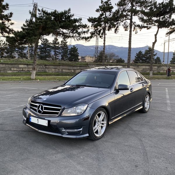 Mercedes-Benz C • 2014 • 117,170 km 2