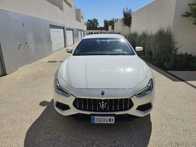 Maserati Ghibli • 2019 • 38,500 km 15