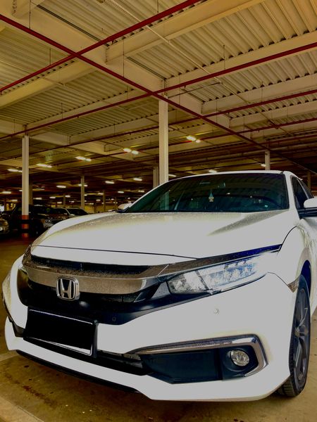 Honda Civic • 2020 • 90,000 km 2