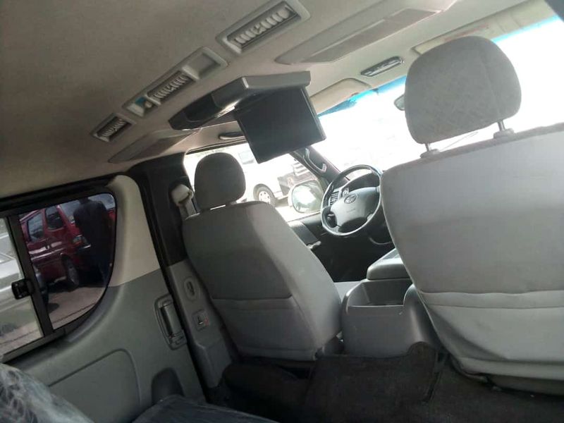 Toyota Hiace • 2008 • 43 km 2