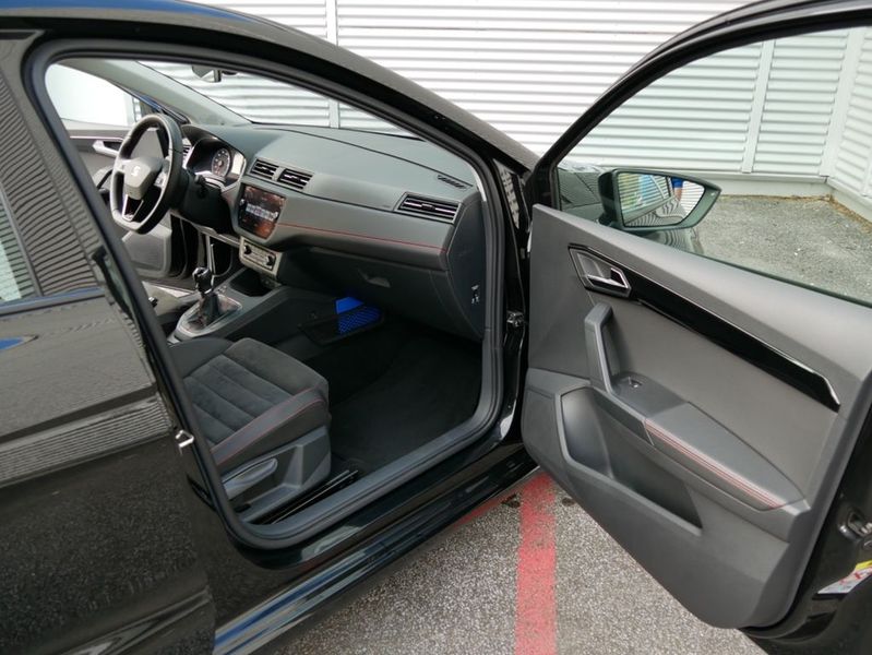 Seat Ibiza • 2018 • 28,500 km 5
