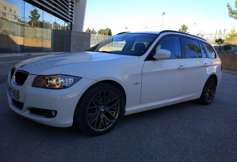 BMW 328i • 2012 • 67,100 km 1