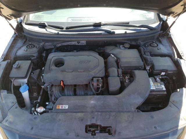 Hyundai Sonata • 2017 • 10,000 mi 7