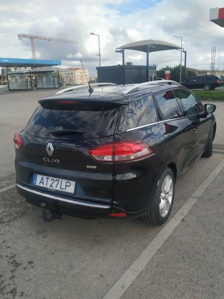 Renault Clio Grandtour • 2017 • 122,000 km 4