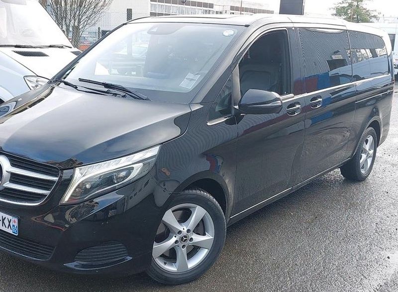 Mercedes-Benz Sprinter • 2018 • 193,077 km 2