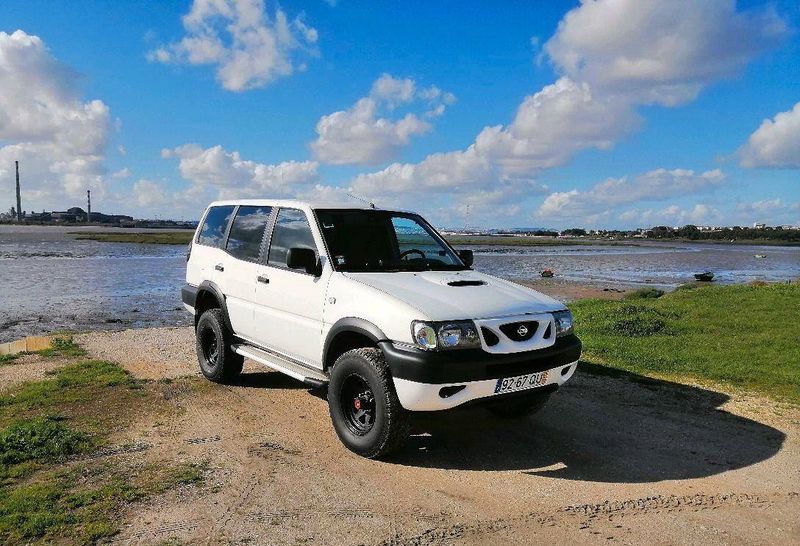 Nissan Terrano • 2000 • 200,000 km 7