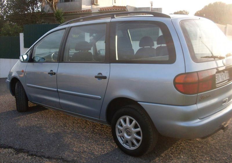 Volkswagen Sharan • 1999 • 349,999 km 3