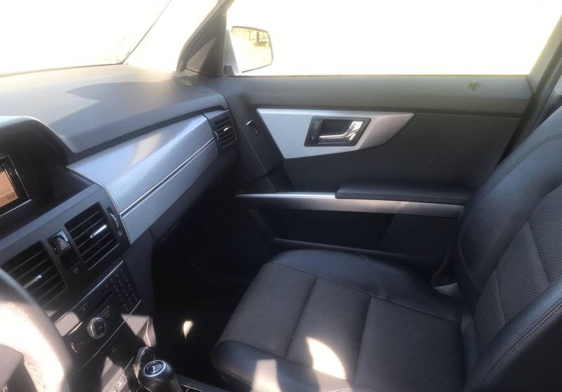 Mercedes-Benz GLK • 2010 • 149,999 km 8