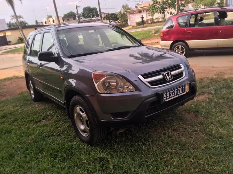 Honda CR-V • 2004 • 128,000 km 4