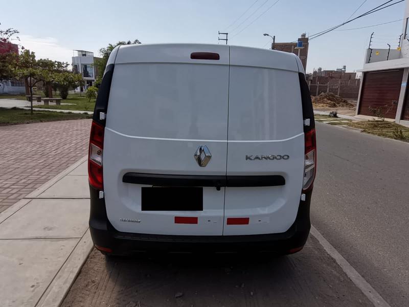 Renault Kangoo • 2020 • 7,850 km 7