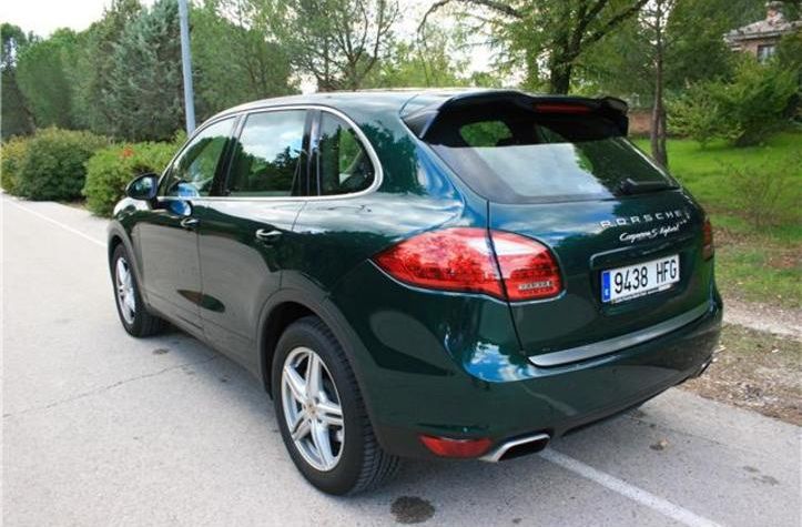 Porsche Cayenne • 2011 • 126,000 km 3