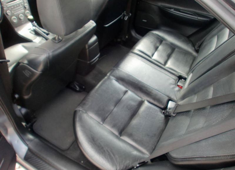 Mazda 6 • 2003 • 170,000 km 4