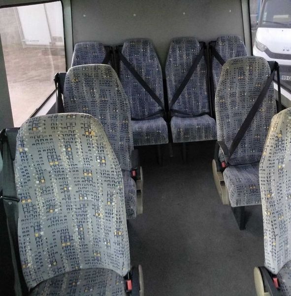 Mercedes-Benz 210 Van • 2010 • 90,000 km 4