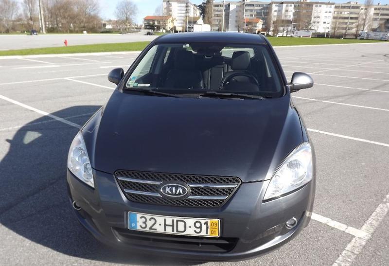 Kia Cee`d • 2009 • 68,000 km 1