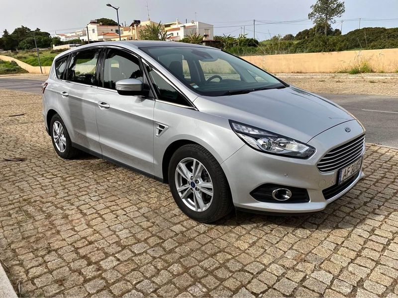 Ford S-Max • 2017 • 214,000 km 1