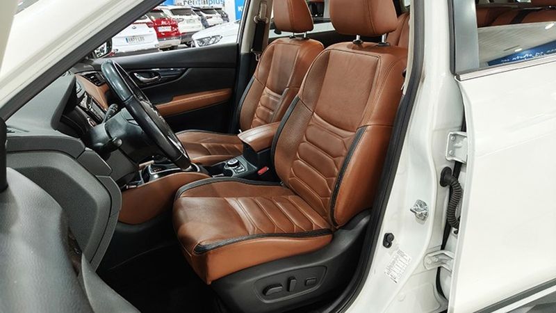 Nissan X-Trail • 2017 • 88,350 km 18