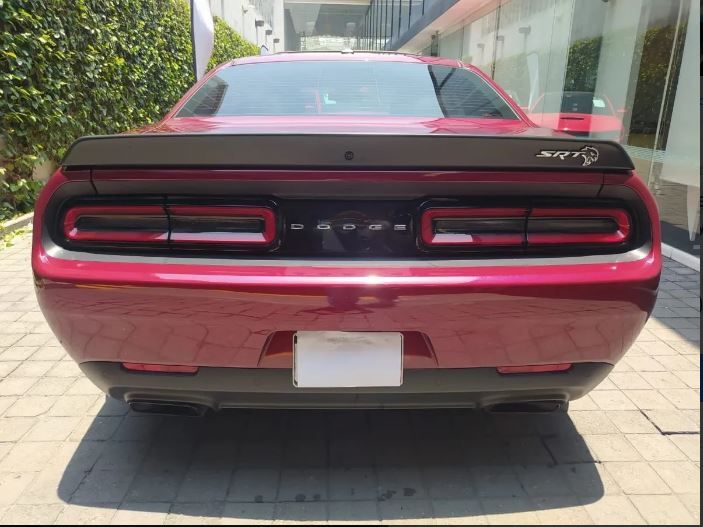 Dodge Challenger • 2019 • 70,000 km 2