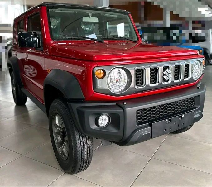 Suzuki Jimny • 2023 • 37,000 km 1