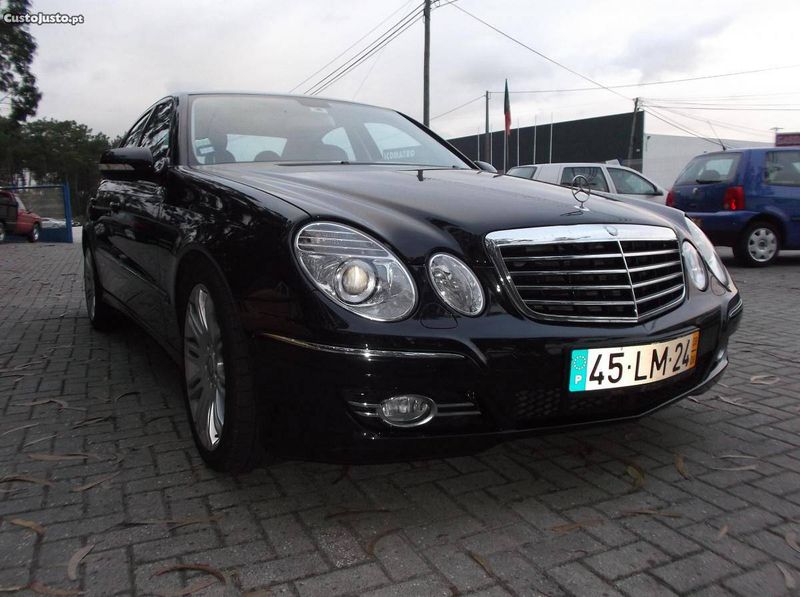 Mercedes-Benz E • 2008 • 137,000 km 1