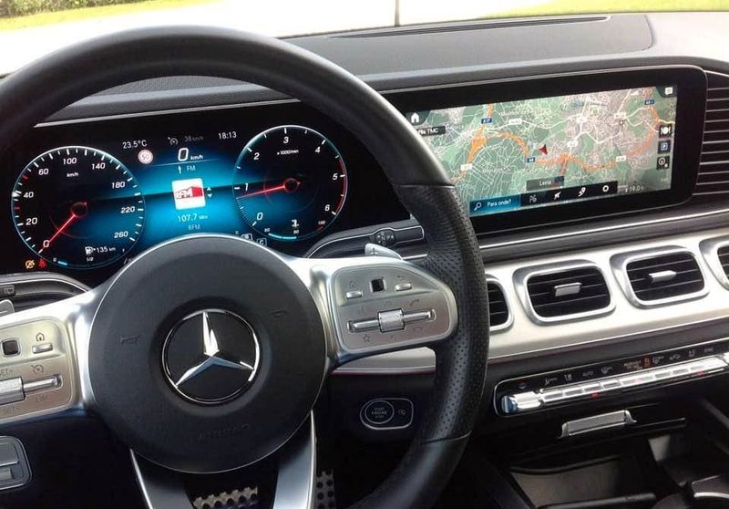 Mercedes-Benz GLE • 2020 • 20,000 km 3