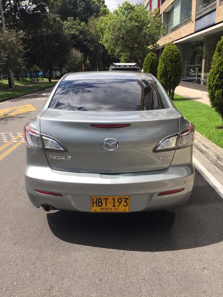 Mazda 3 • 2014 • 54,000 km 5