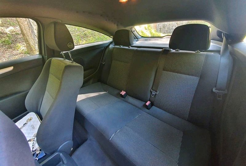 Opel Astra • 2006 • 249,999 km 5