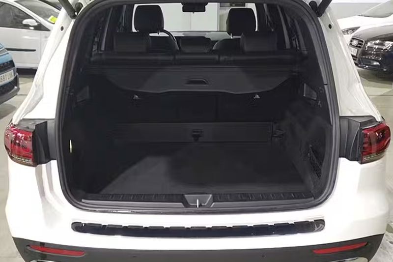 Mercedes-Benz GLB-Class • 2020 • 90,217 km 7