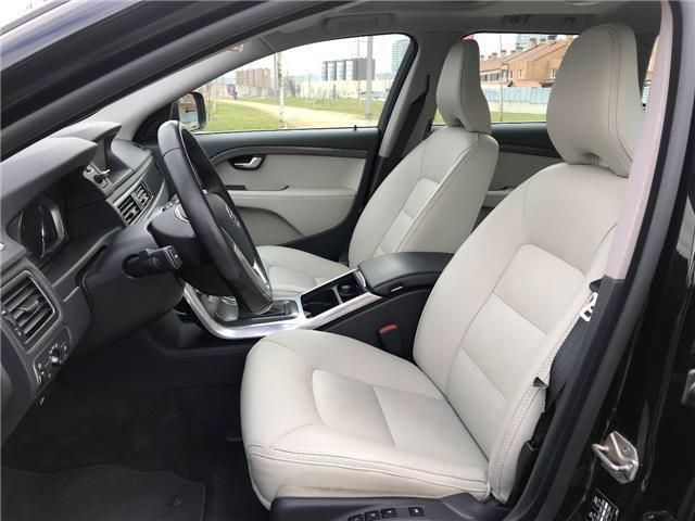 Volvo XC70 • 2015 • 109,000 km 9