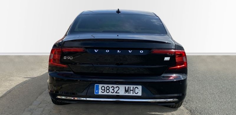 Volvo S90 • 2023 • 32,000 km 18