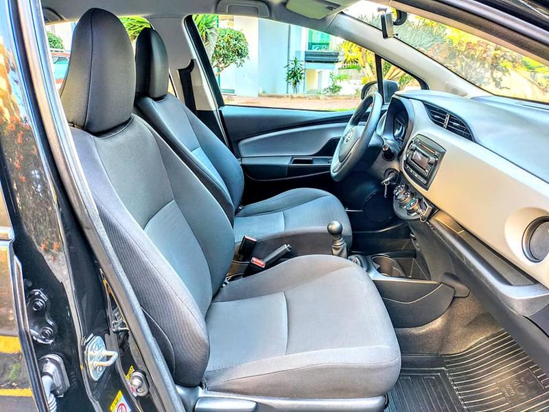 Toyota Yaris • 2015 • 85,000 km 7