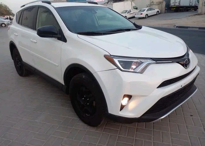 Toyota RAV4 • 2018 • 50,000 km 1