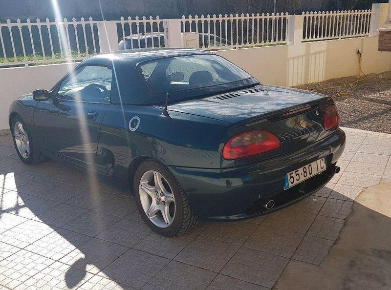 Mazda MX-5 Miata • 1997 • 90,000 km 3