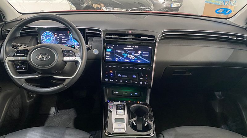 Hyundai Tucson • 2023 • 21,546 km 25