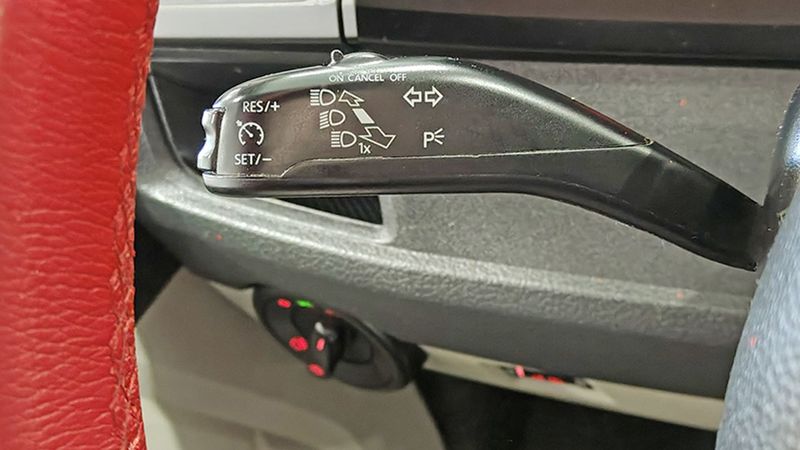Volkswagen T5 Transporter Shuttle • 2016 • 221,190 km 21