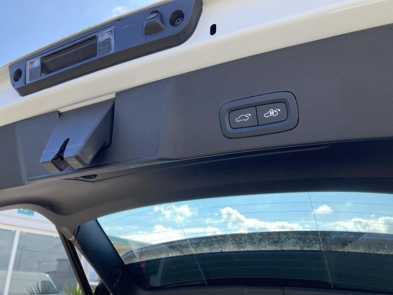 Volvo XC40 • 2023 • 16,708 km 26